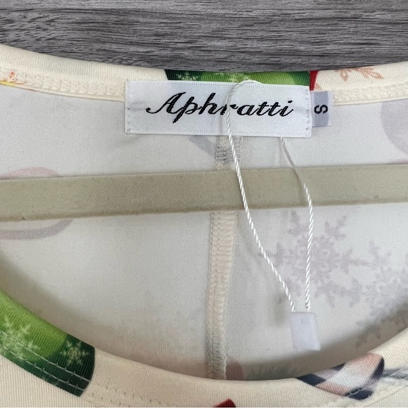 Christmas dress - Picture 3 of 4